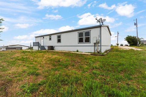 A home in Joshua