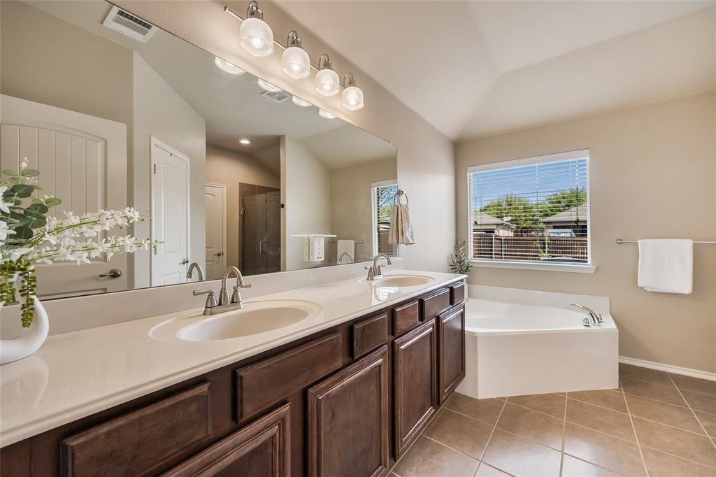 Caruth Lake Ph 6 - Residential