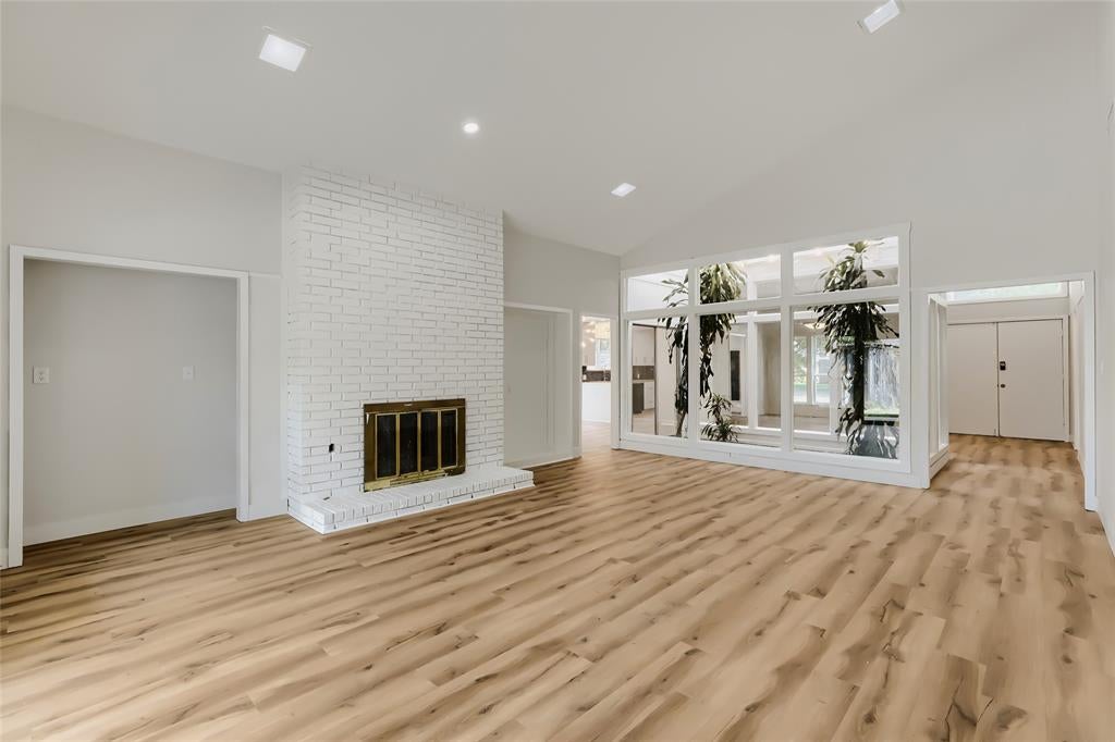 3421 Cross Bend Road