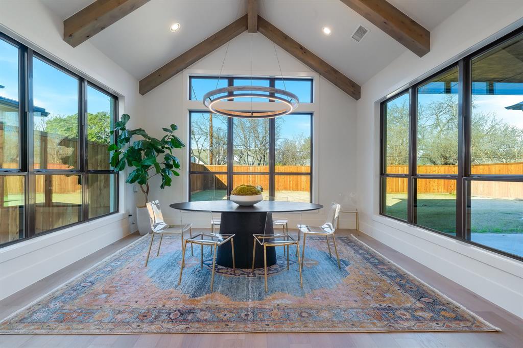 3311 Regent Drive