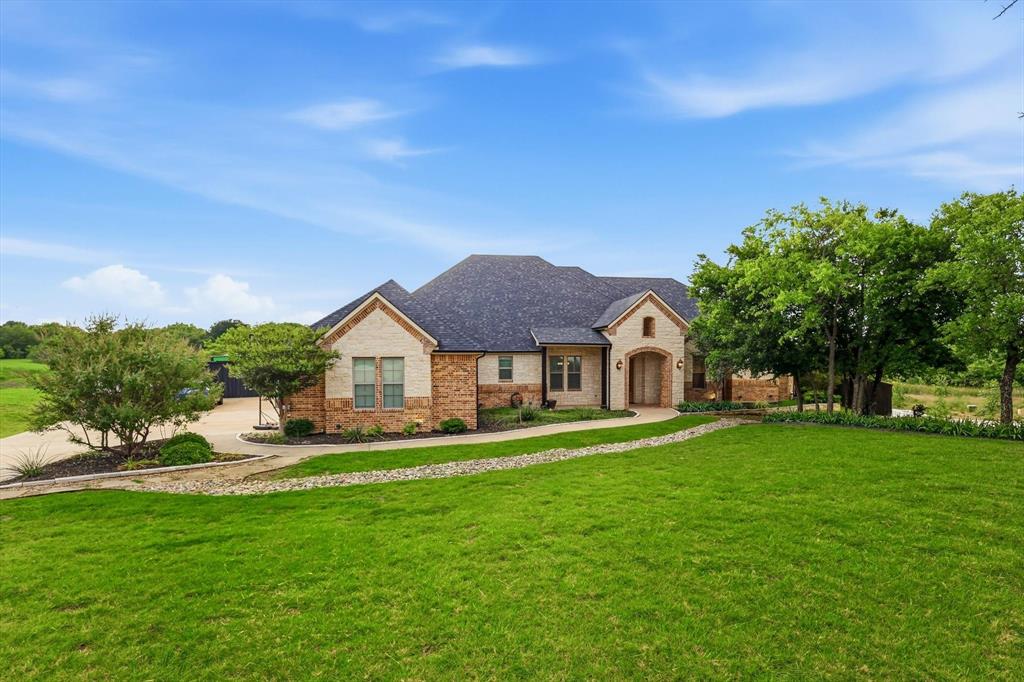 1040 Lighthouse Court