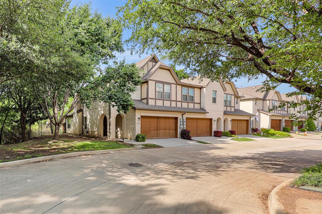 8705 Tudor Place