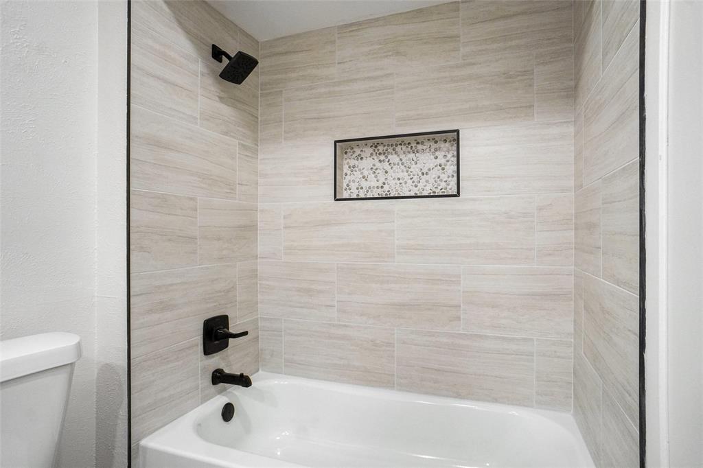 Meadowridge Condos Ph 01 - Residential Lease