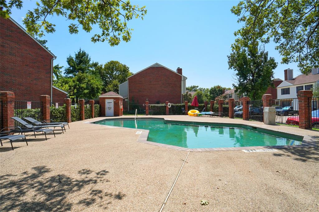 Meadowridge Condos Ph 01 - Residential Lease