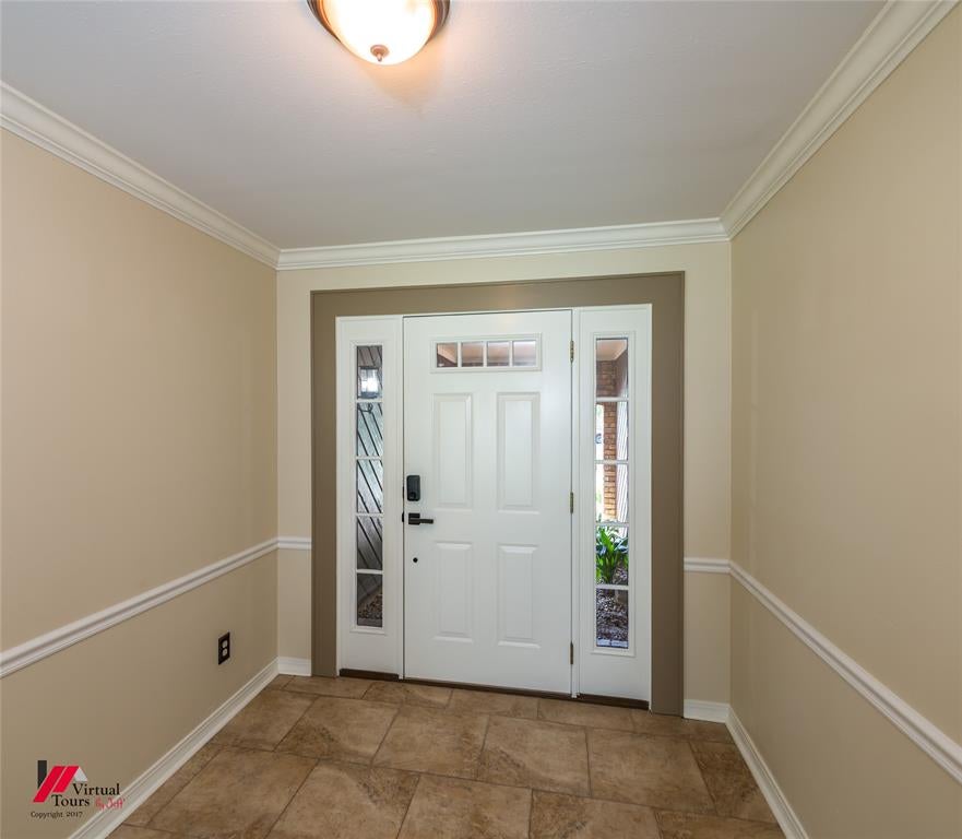 119 Dover Court