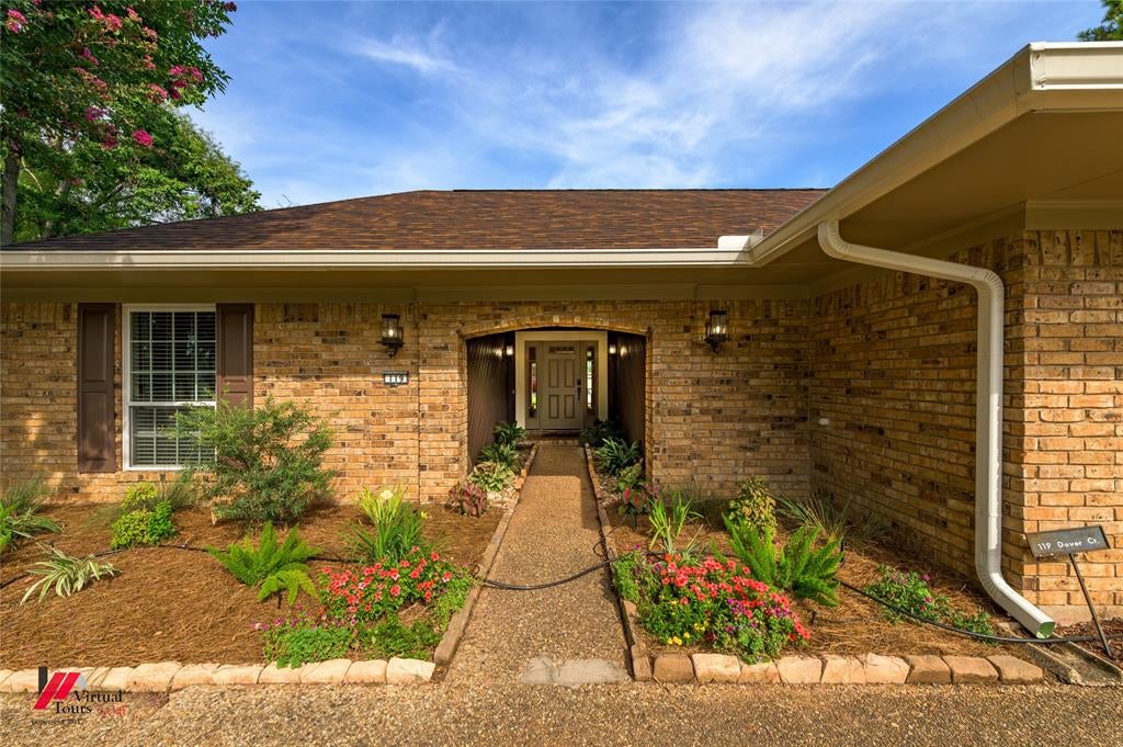 119 Dover Court