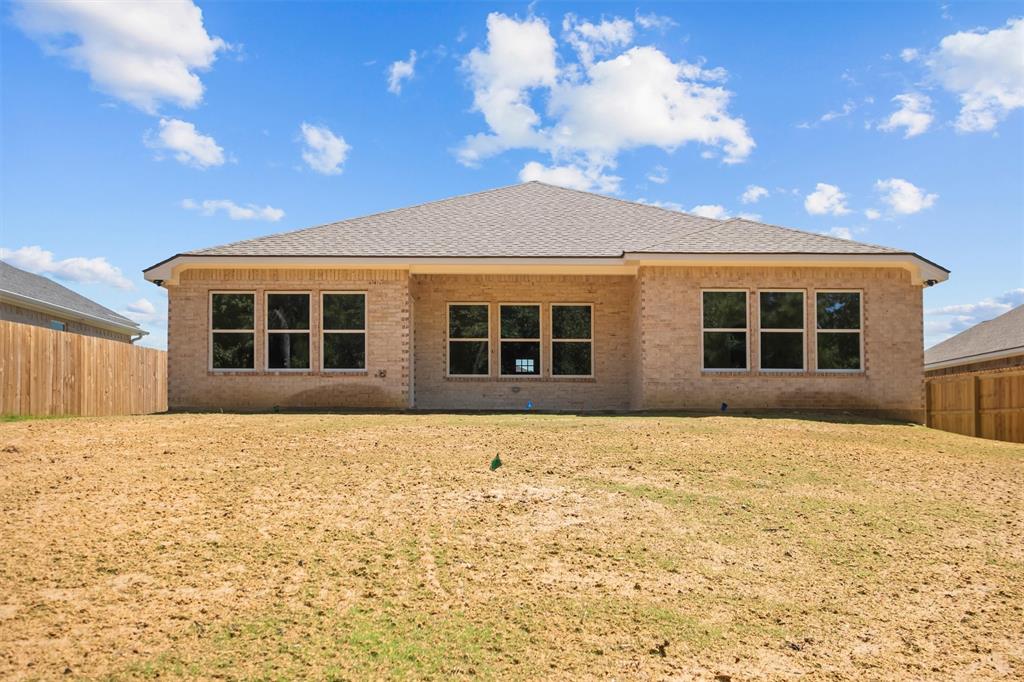 16310 Crossing Circle
