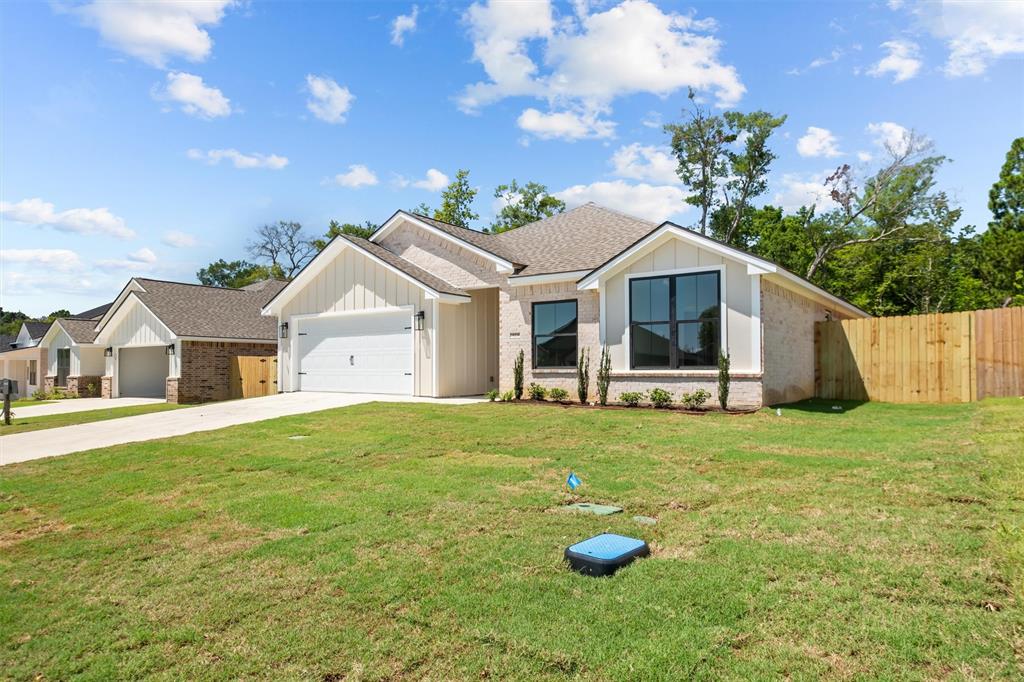 16310 Crossing Circle