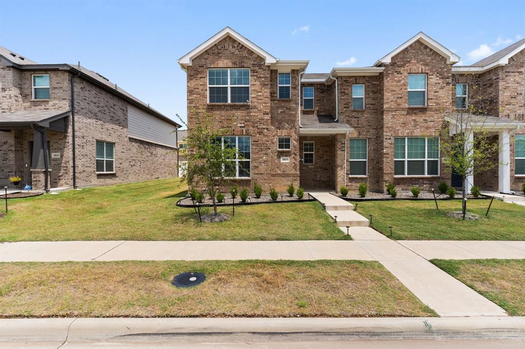 Photo of 2833 Bellflower Drive, Mesquite, TX 75150 (MLS # 21347236)