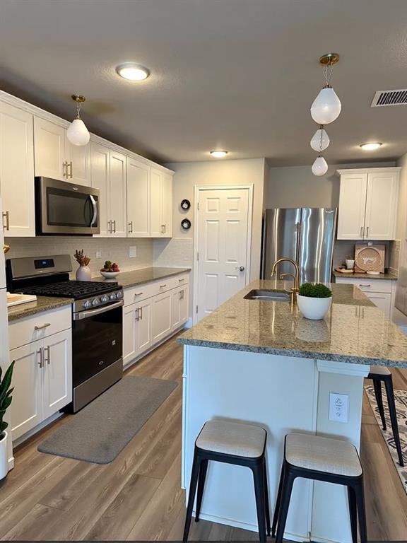 Elizabeth Crk Alpha Ranch - Residential Lease