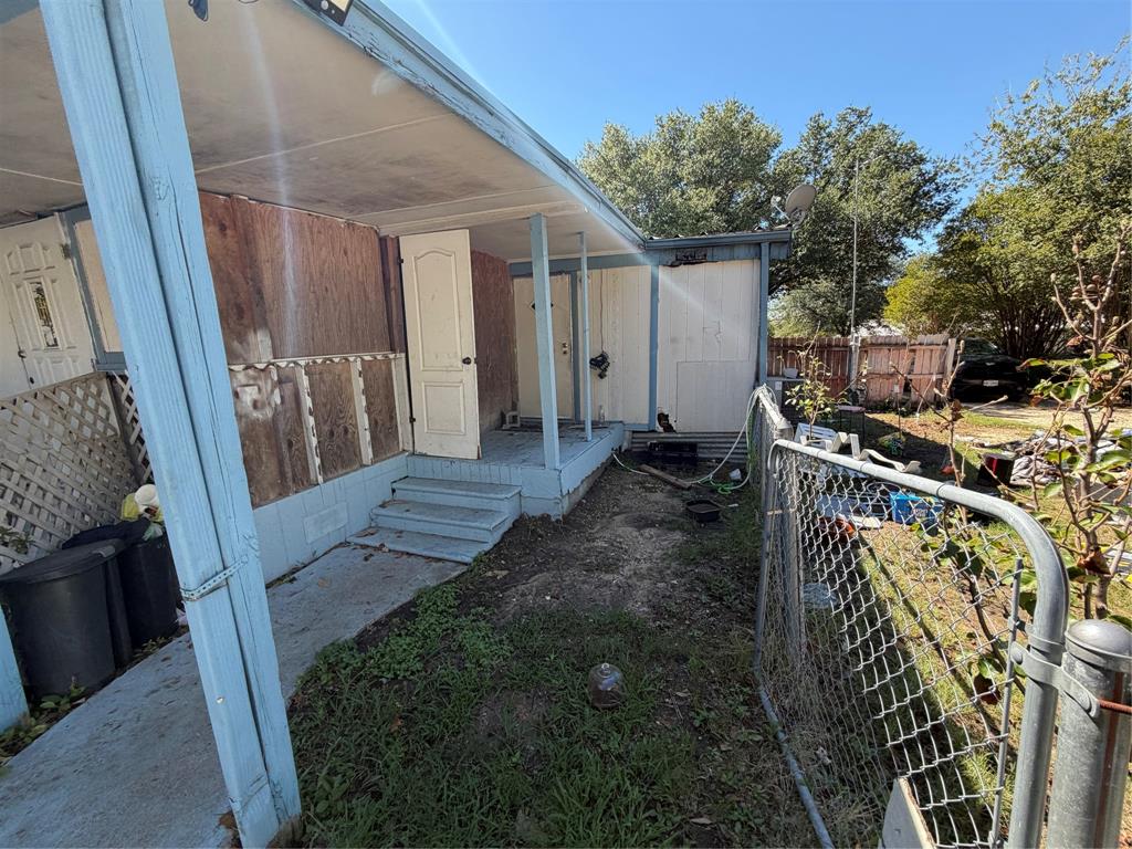 309 Boyd Street
