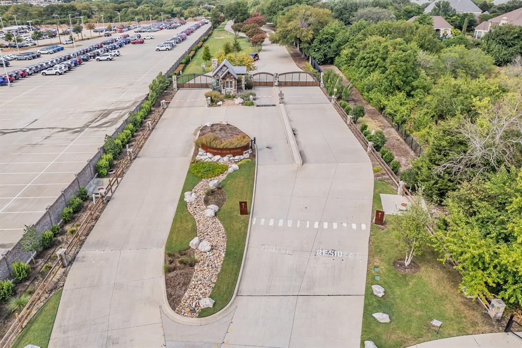 2240 Creekridge Drive