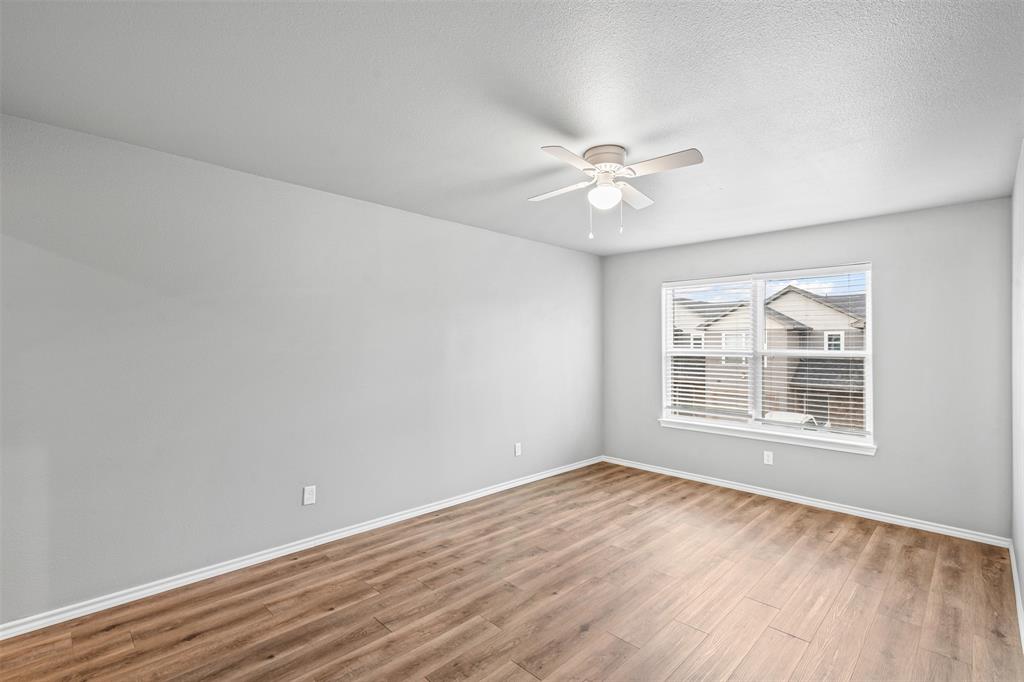 Main Place Ph II - Residential Lease