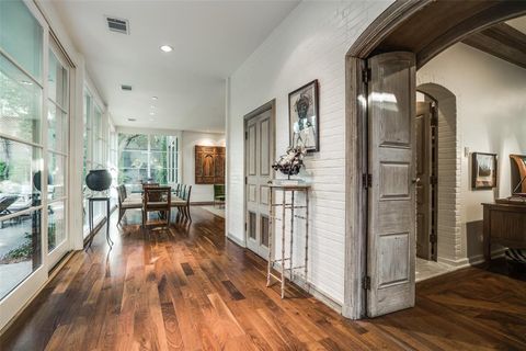 Tiny photo for 3610 Congress Avenue, Dallas, TX 75219 (MLS # 21219168)