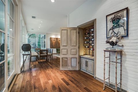 Tiny photo for 3610 Congress Avenue, Dallas, TX 75219 (MLS # 21219168)