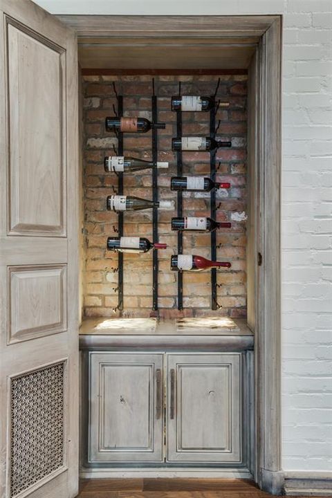 Tiny photo for 3610 Congress Avenue, Dallas, TX 75219 (MLS # 21219168)