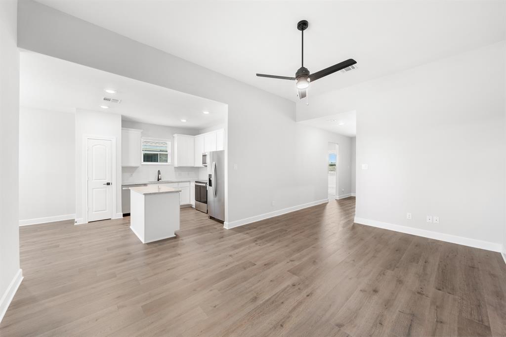 1009 Pecan Place