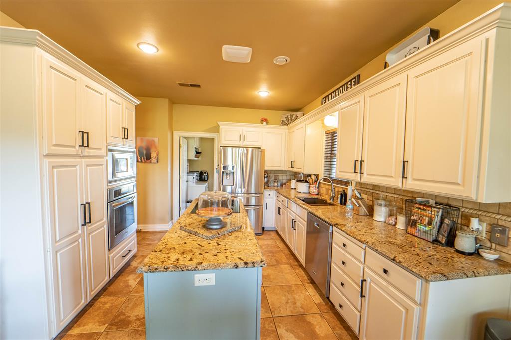 Country Club Estates - Residential