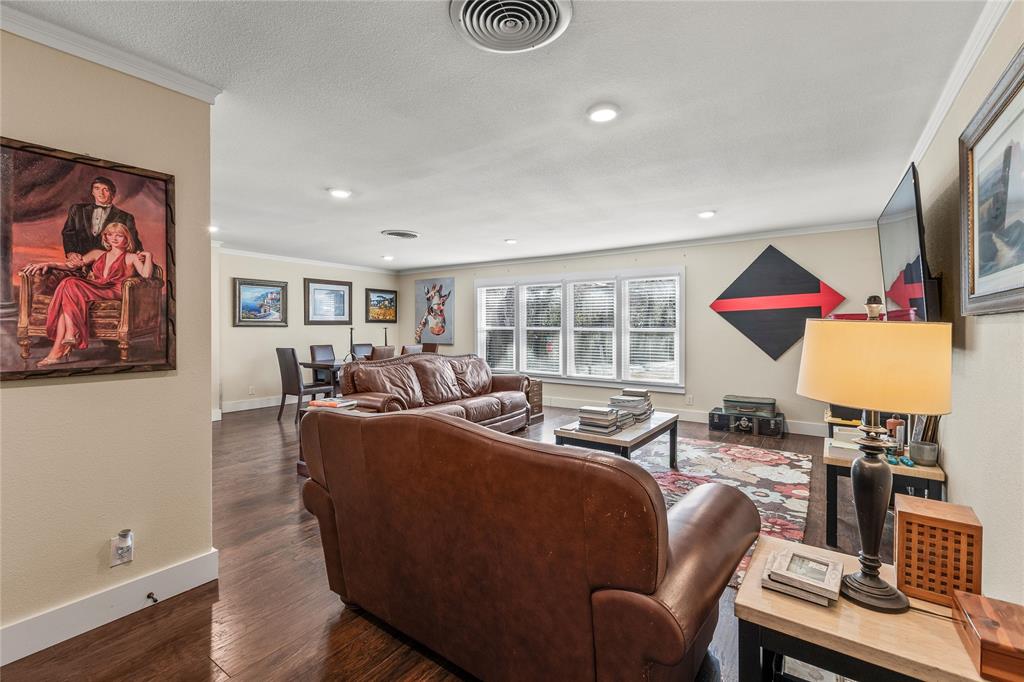 Pineoak Sub - Residential