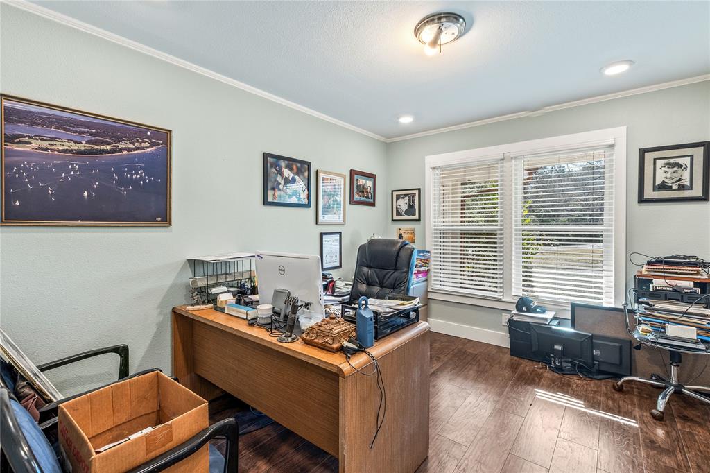 Pineoak Sub - Residential