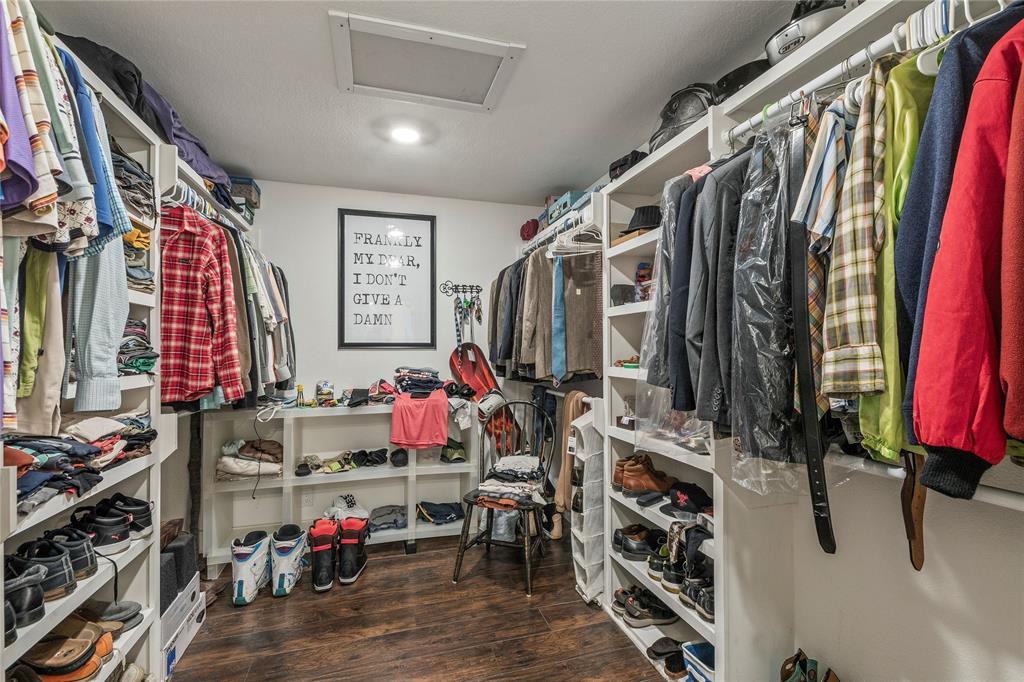 Pineoak Sub - Residential