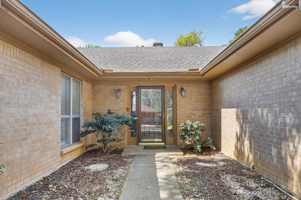 2222 Honey Creek Lane