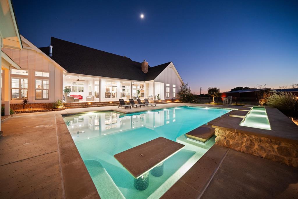 J Jordon - Residential