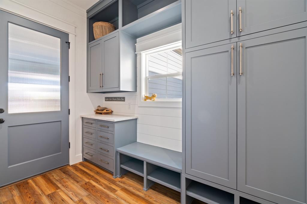 J Jordon - Residential