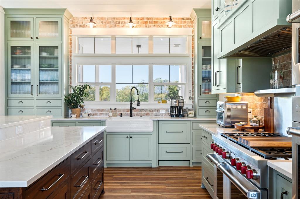 J Jordon - Residential