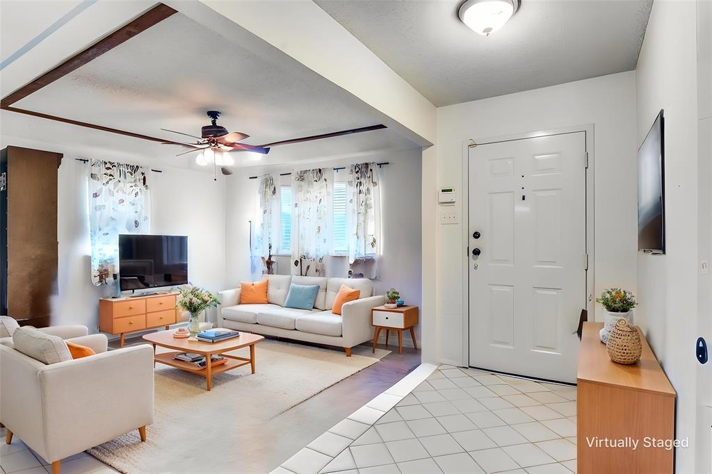 6994 Dove Creek Drive