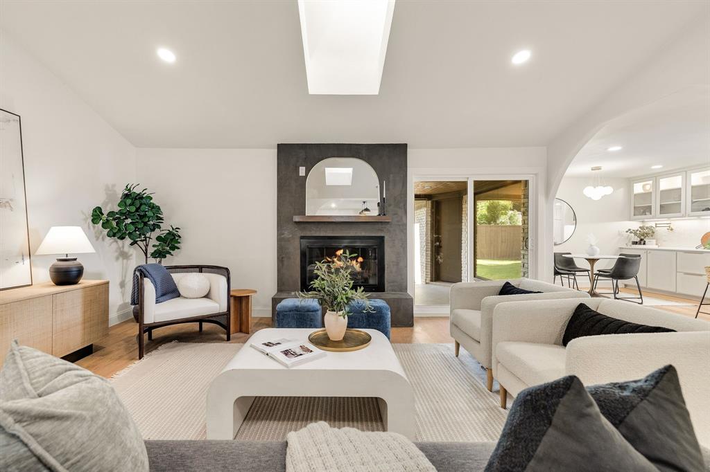 6812 Sedgwick Drive