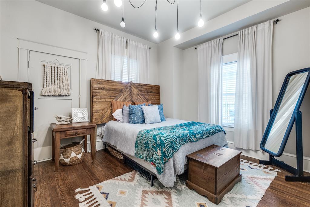 Mount Auburn - Residential