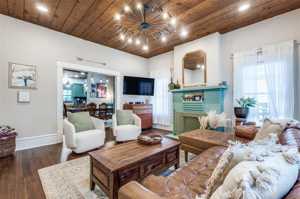 Mount Auburn - Residential