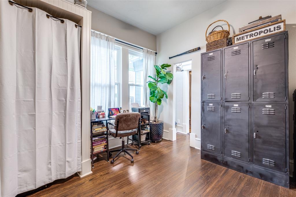 Mount Auburn - Residential