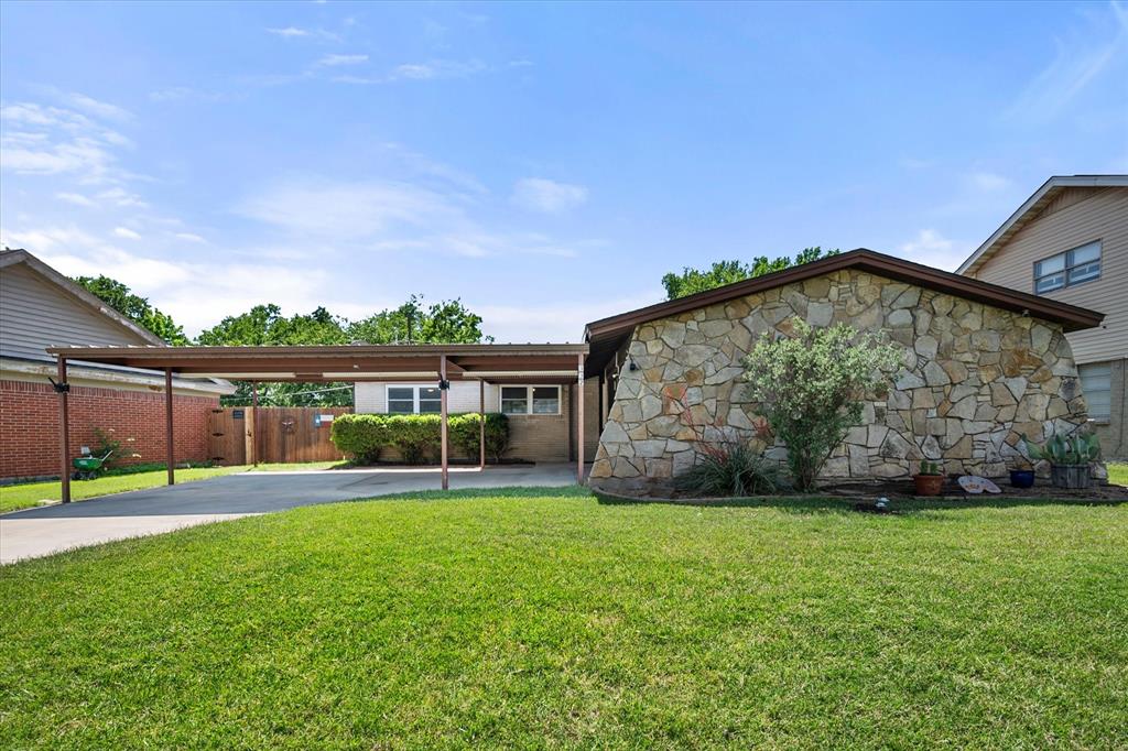 332 Thompson Drive