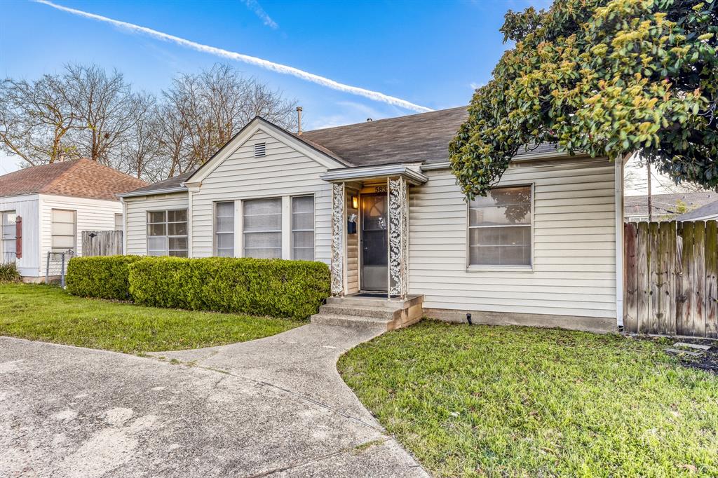 5833 E Mockingbird Lane