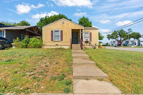 4300 Waits Avenue Fort Worth TX 76133