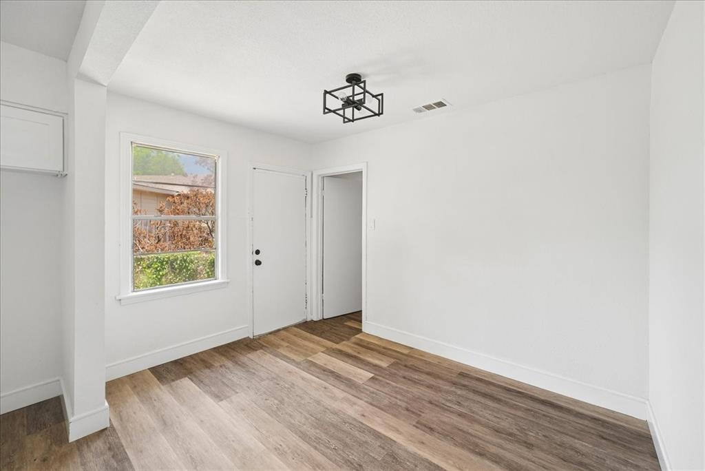 Deerpath Village 03 - Residential