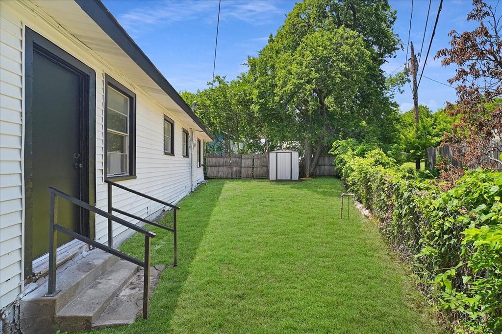 Deerpath Village 03 - Residential