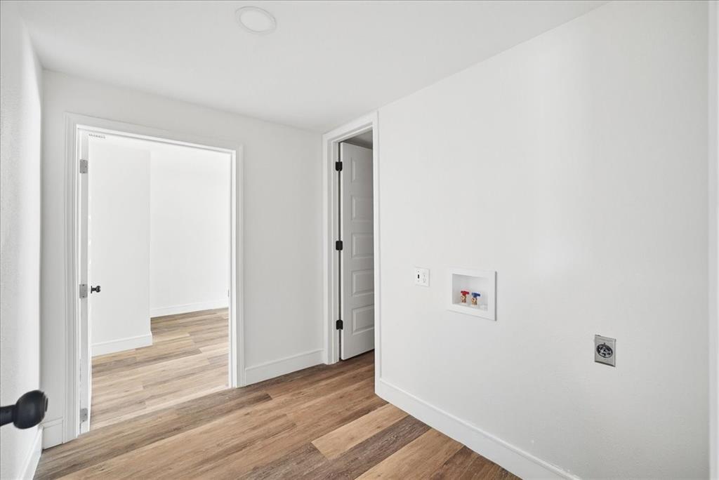 Deerpath Village 03 - Residential