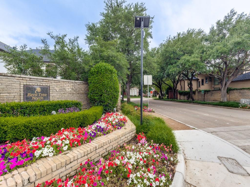 5323 Harbor Town Drive