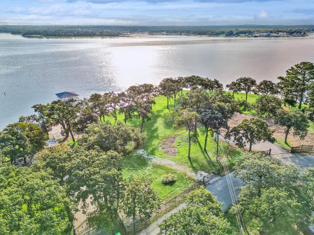 LAKE FOREST ADDITION - Land