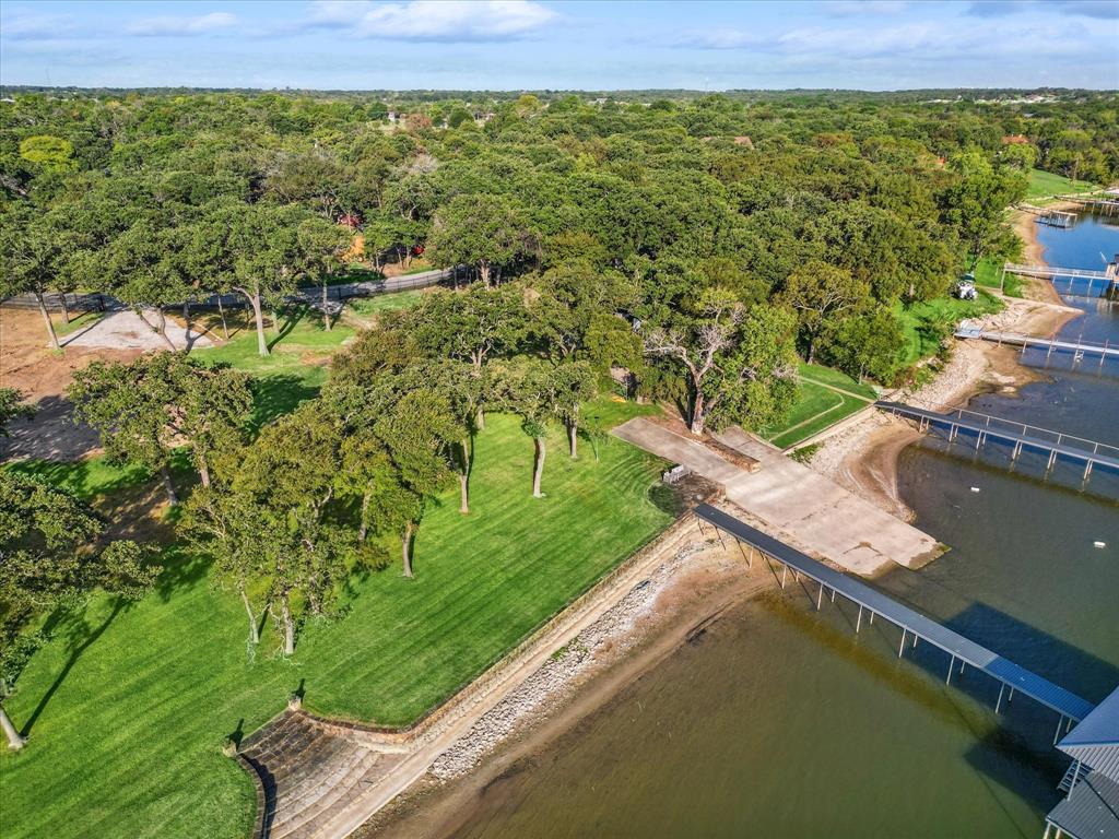 LAKE FOREST ADDITION - Land