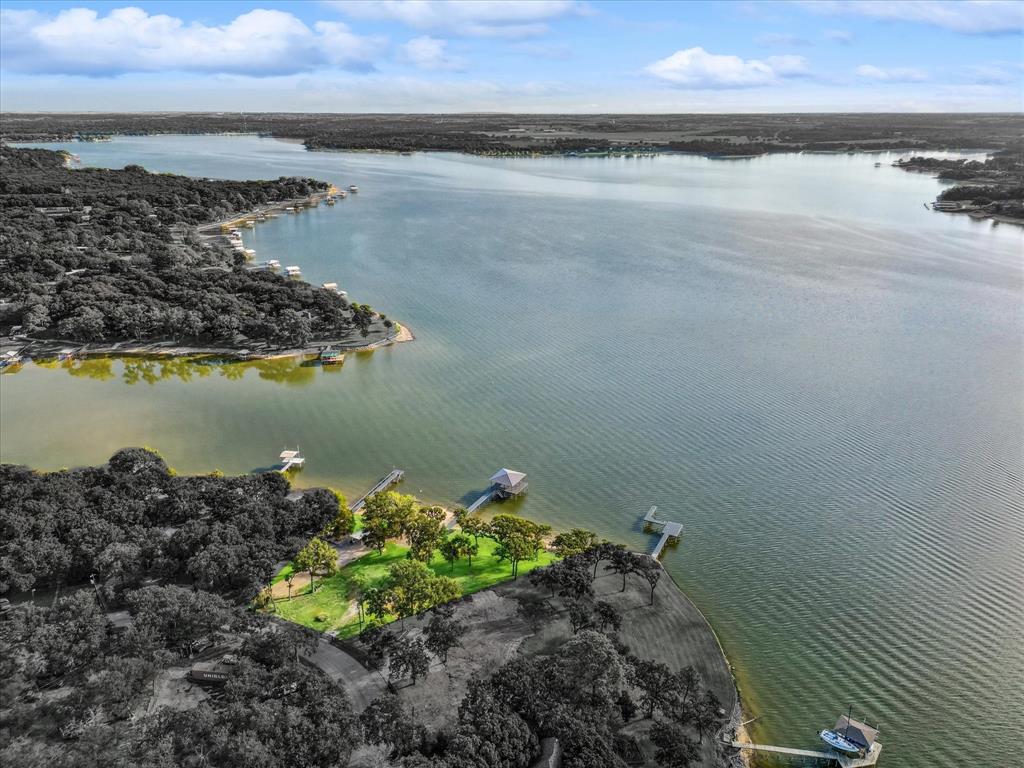 12424 Lake Forest Drive