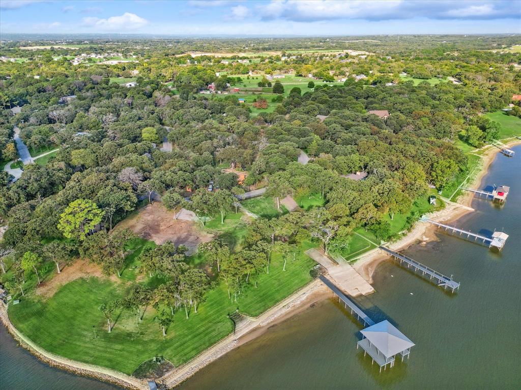 LAKE FOREST ADDITION - Land