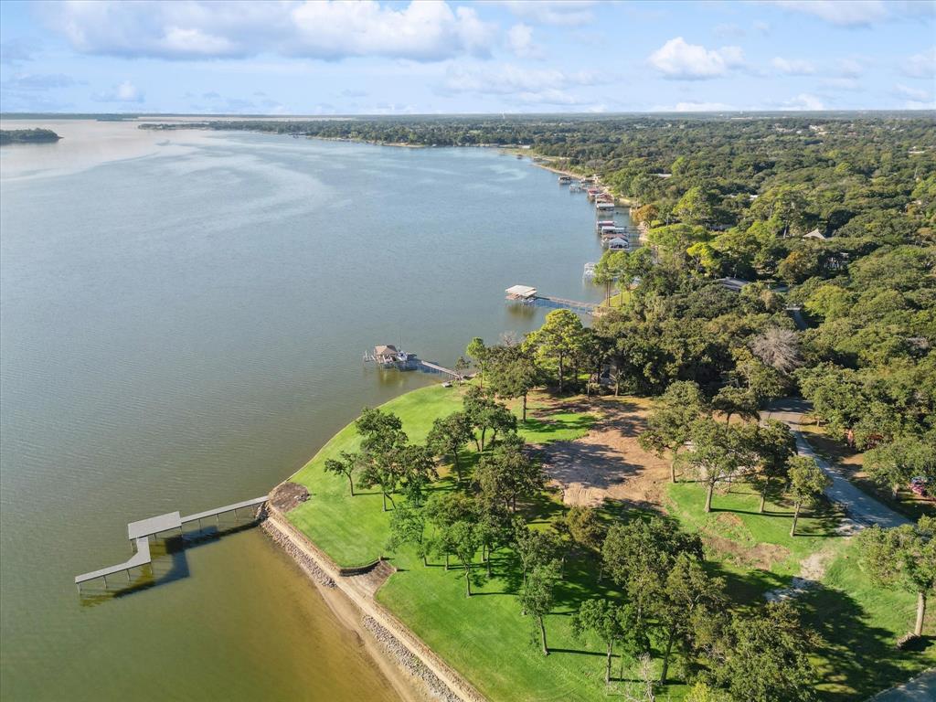 LAKE FOREST ADDITION - Land