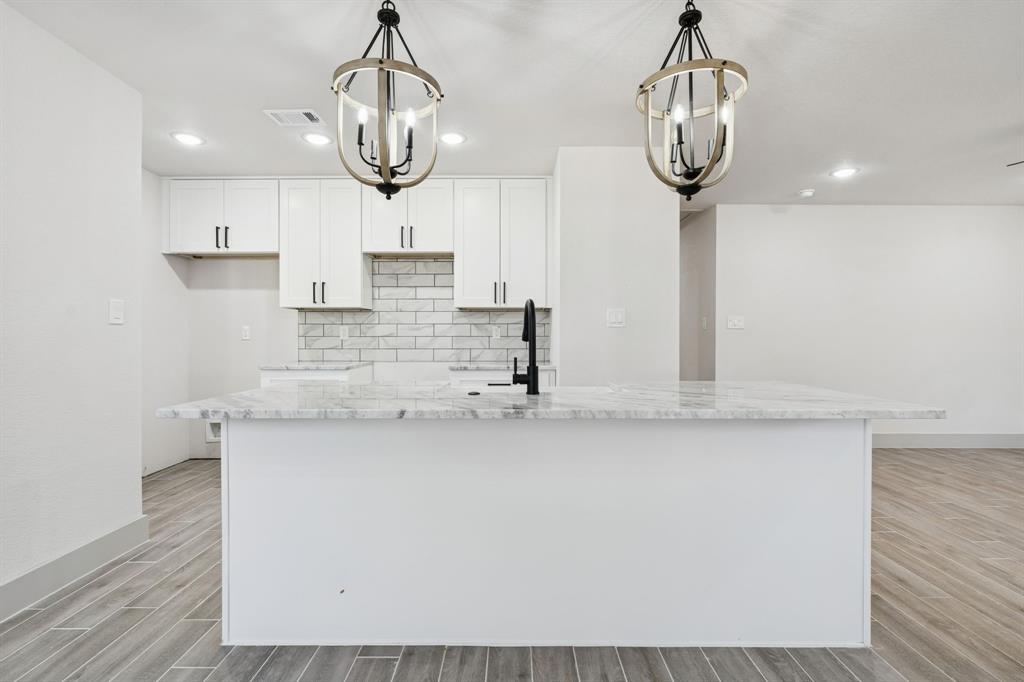 Canyon Creek III - Residential