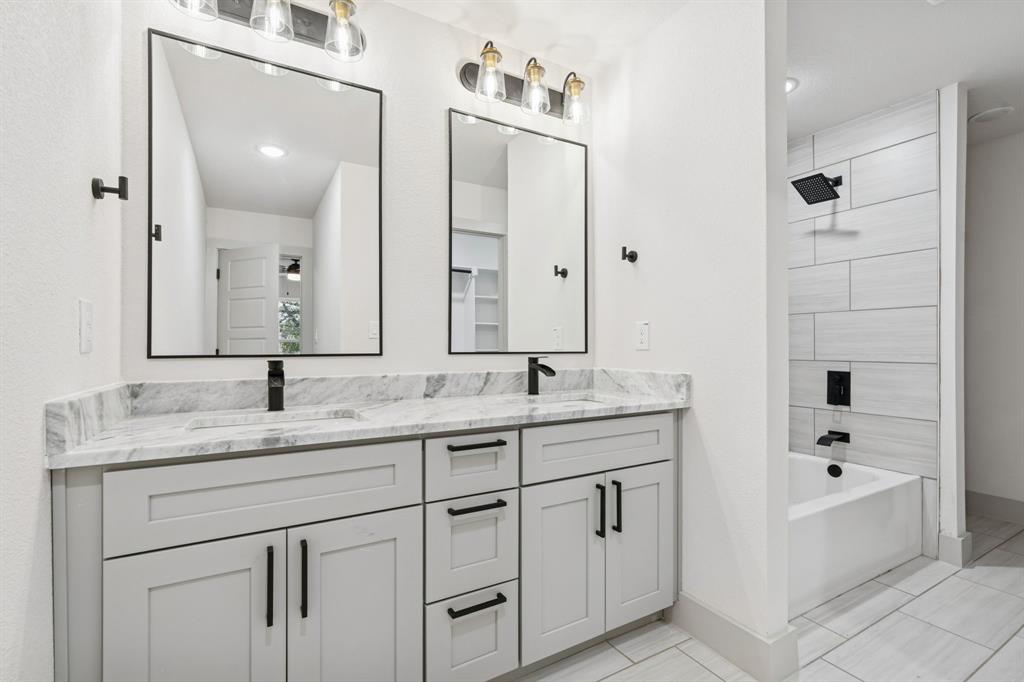 Canyon Creek III - Residential