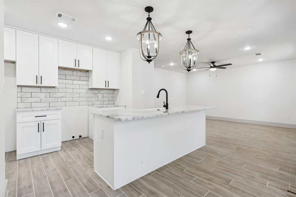 Canyon Creek III - Residential