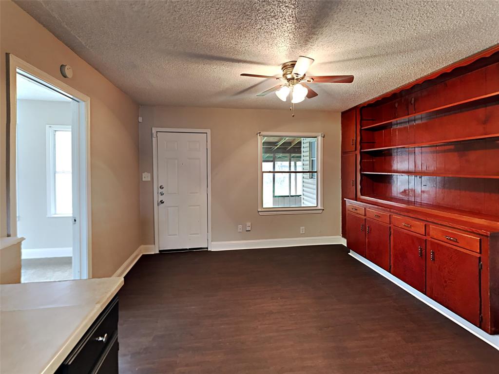2815 Ash Park Drive